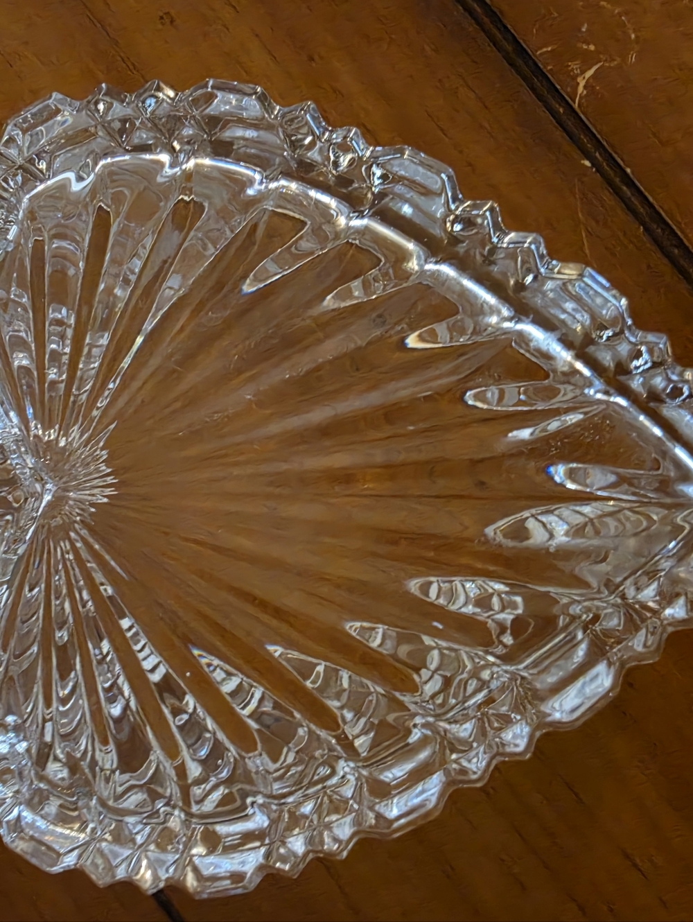 Vintage Crystal Glass Heart Trinket Dish - Picture 7 of 7